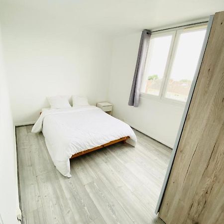 Appartement Proche Centre Ville + Parking Gratuit Ruan Exterior foto